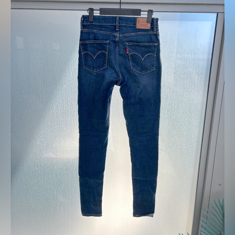 Levi’s | 721 High Rise Skinny Jean - Picture 6 of 6